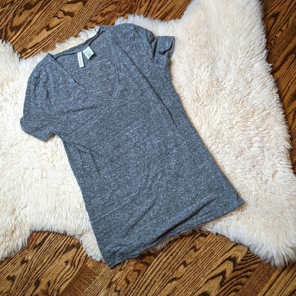 Grey V-Neck T-shirt - Picture 1 of 2